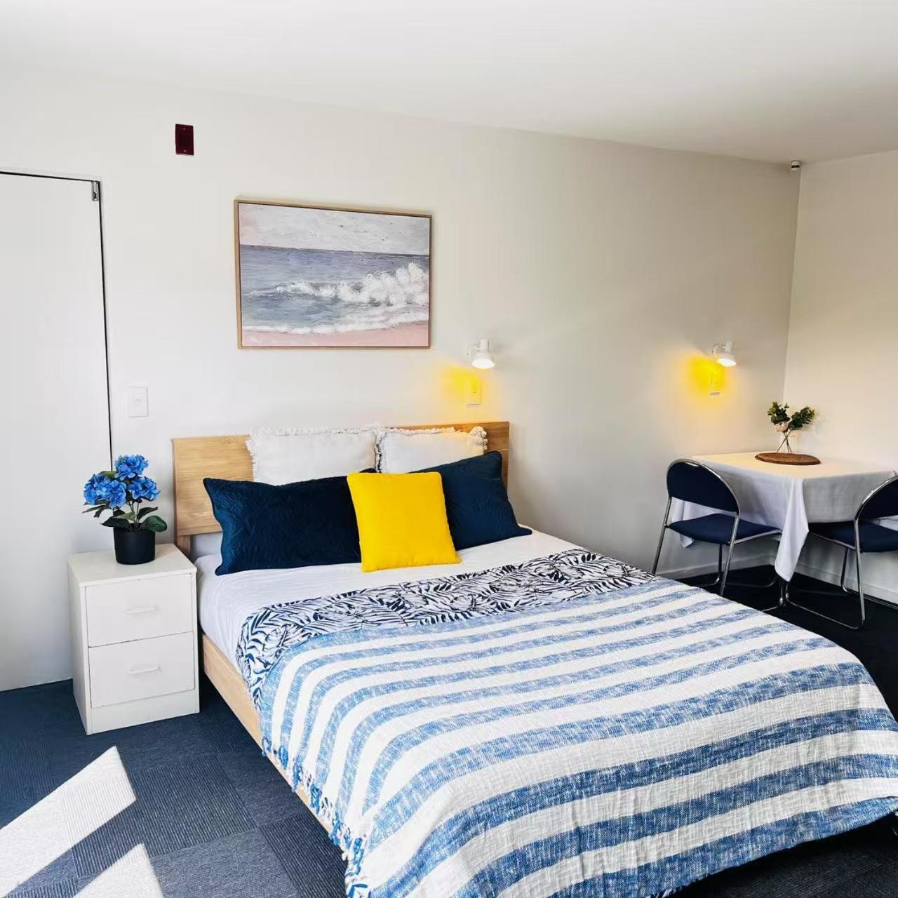 Aaa Northlands Motel Christchurch Bagian luar foto